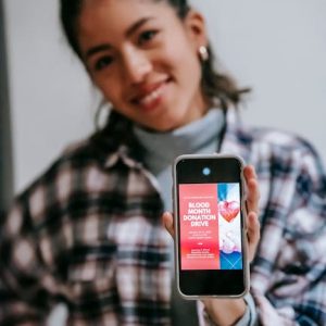 Pack de Contenido UGC para Campañas de Publicidad (2 Vídeos Cortos + 1 Fotografía)